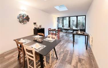 Gîte pour 14 personnes, avec terrasse à Magny-en-Vexin
