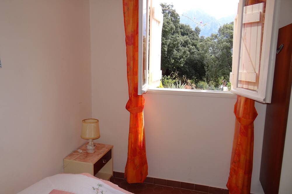 Appartement entier, Appartement Dans Villa Au Coeur Du Golfe De Porto in Porto (Corse), Ota