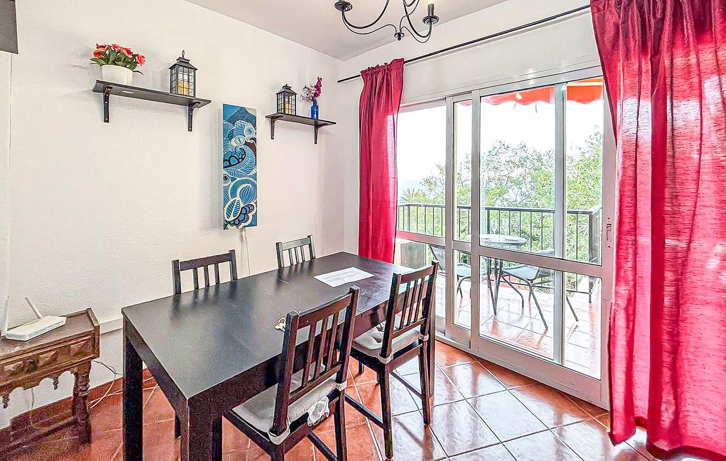 Apartamento vacacional entero, Apartamento con vistas al mar, piscina, terraza y acceso a la playa - A 200 m de la Playa de Torreblanca in Torreblanca (Fuengirola), Fuengirola