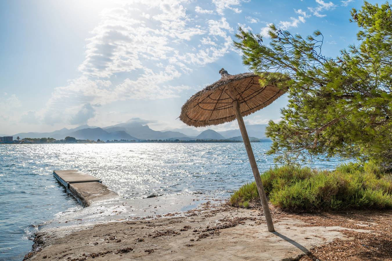 Villa 'Punta Marina' with sea views, private terrace and Wi-Fi in Es Barcarès, Alcúdia