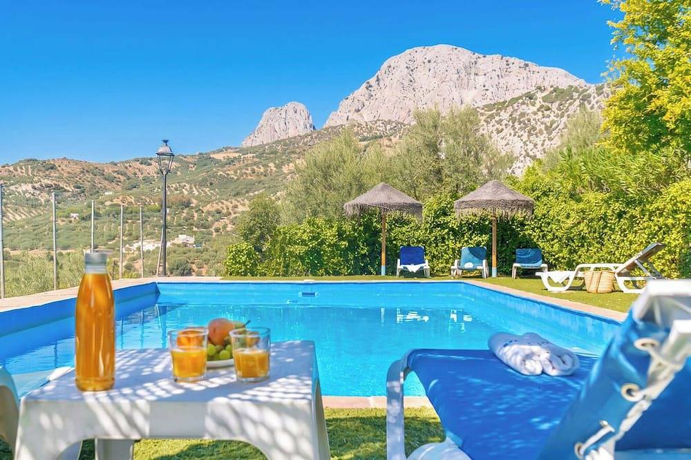 Casa Madrona Periana in Alfarnatejo, Provincia de Málaga