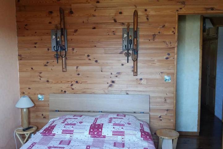 Gîte pour 12 personnes, avec jardin, animaux acceptés à Matemale - 2