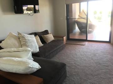 Holiday Home for 12 People in Yarrawonga, Shire of Moira, Photo 3