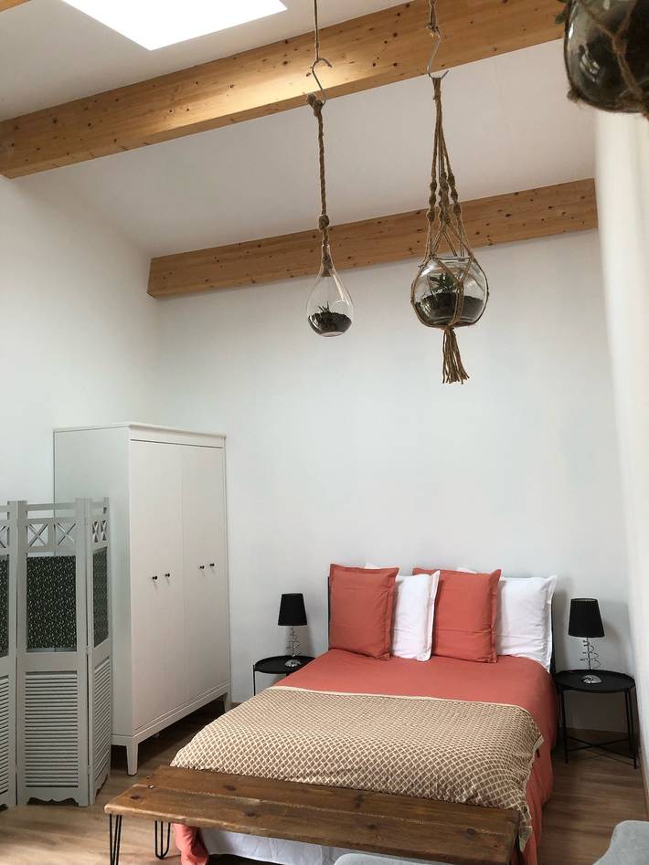 Guest Room “Chambre De Lucie” with Private Terrace, Garden, and Wi-Fi in Bourcefranc-le-Chapus, Côte de Beauté