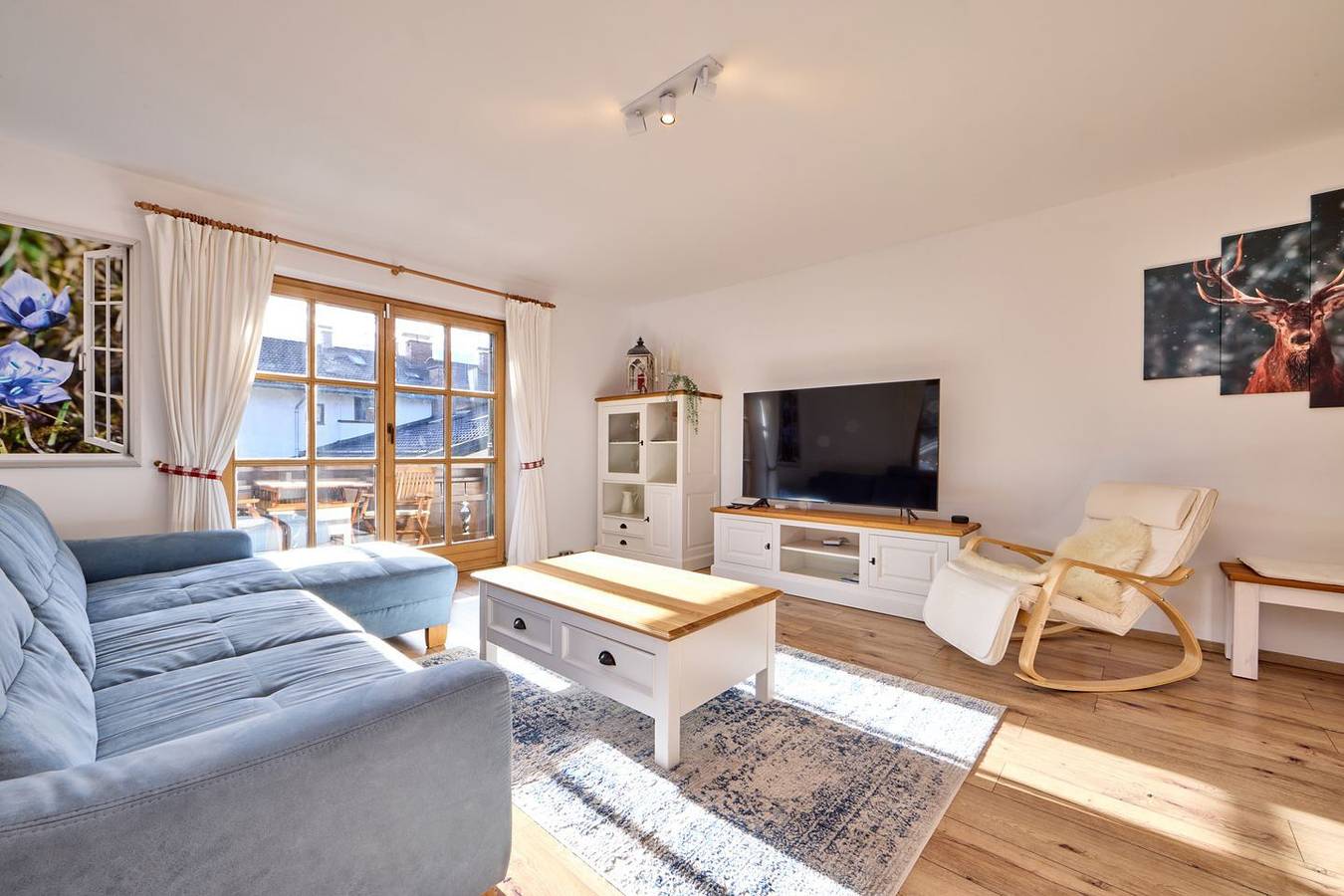 Ganze Wohnung, Ferienwohnung Alpenzauber - Modernes Apartment mit charmantem Bergblick in Garmisch-Partenkirchen, Bayerische Alpen