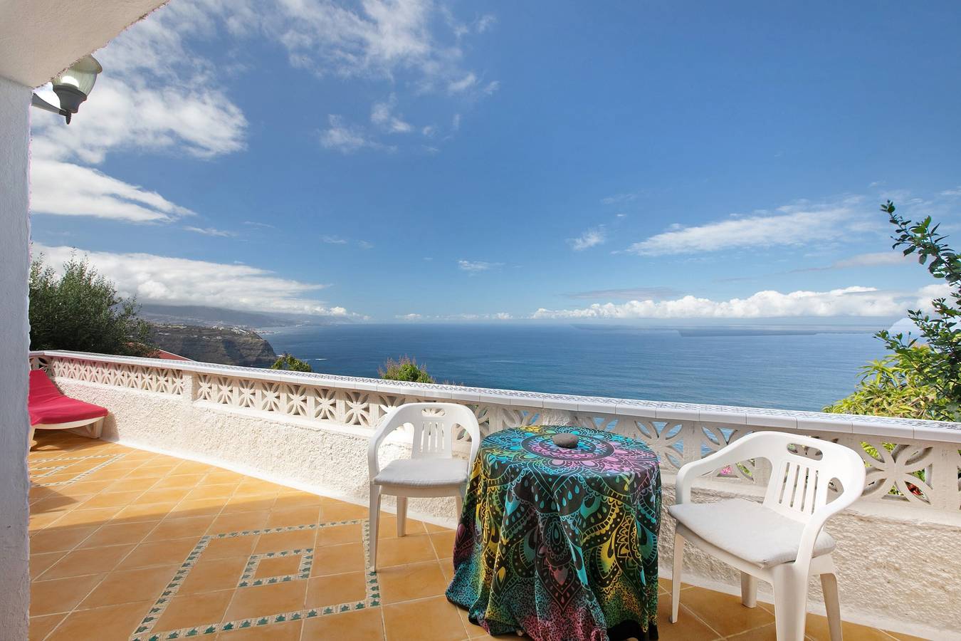Ganze Wohnung, Ferienwohnung "En Jardín Mariposa" mit Meerblick, Gemeinschaftspool und Wlan in La Matanza de Acentejo, Teneriffa Nord