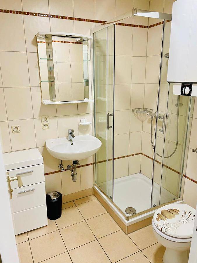 Ferienwohnung für 2 Personen, mit Balkon und Ausblick sowie Seeblick in Herrsching - 3