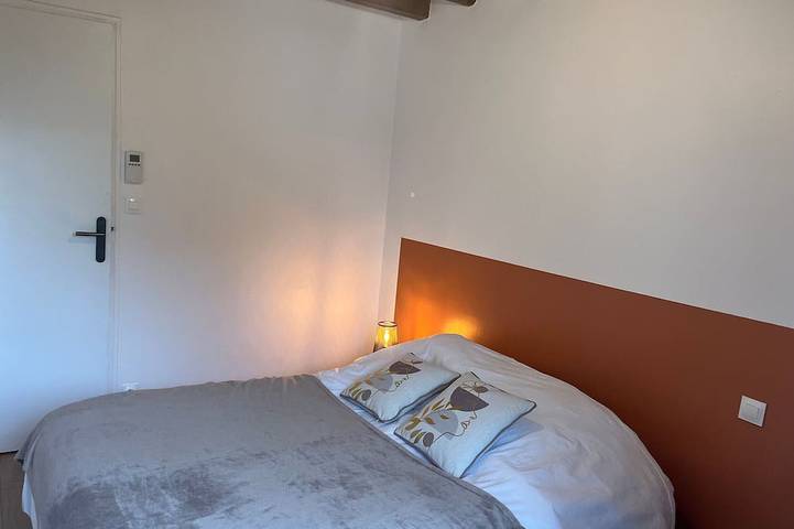 Gîte pour 6 personnes, avec jardin