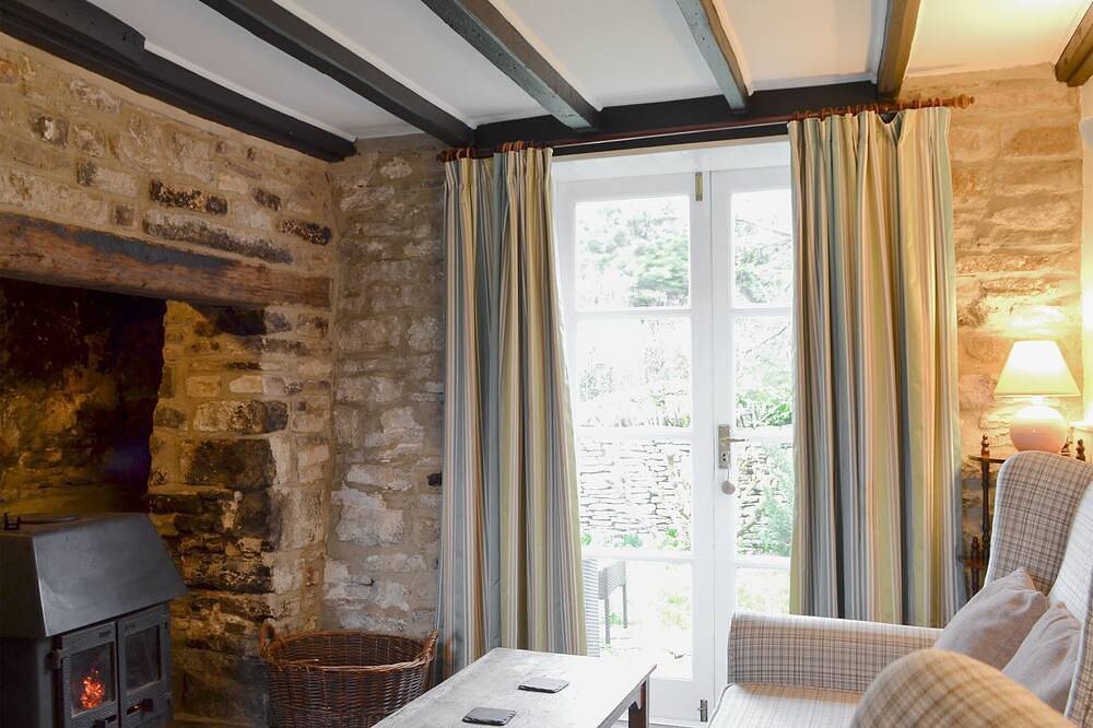 Mulberry Cottage in Dorset