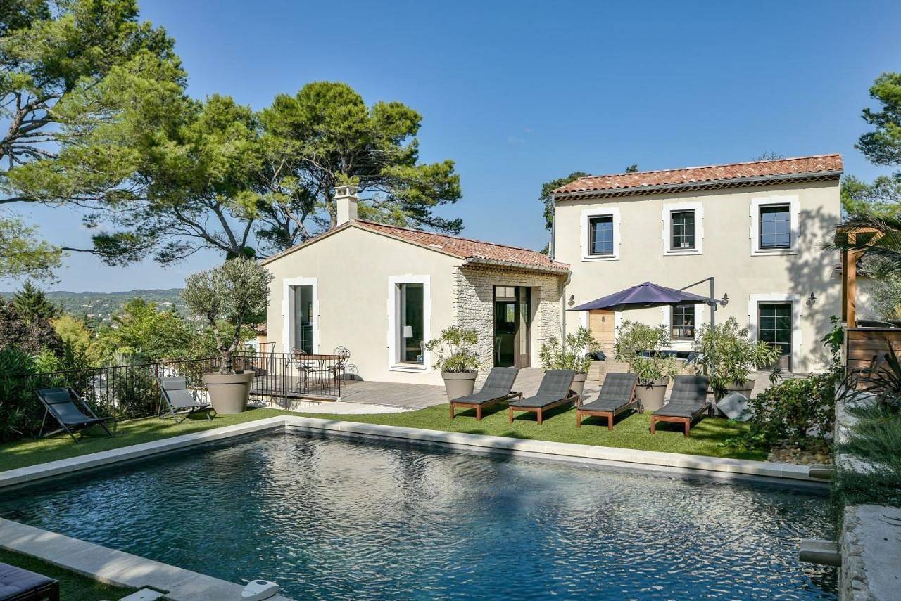 Chambre d’hôte pour 6 personnes avec jardin in Villeneuve-lès-Avignon, Région de Nîmes