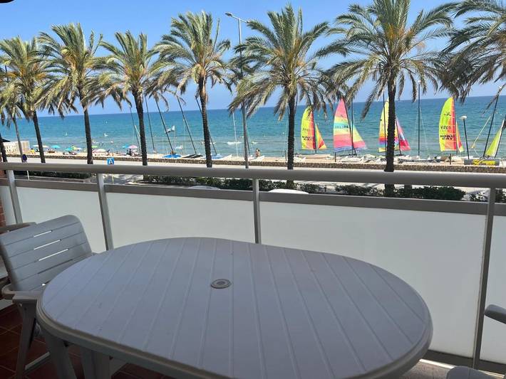 Apartamento de vacaciones para 7 personas, con jacuzzi además de balcón y jardín - 1