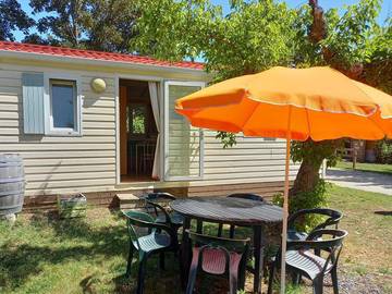 Camping pour 6 Personnes dans Lempdes-sur-Allagnon, Haute-Loire, Photo 1