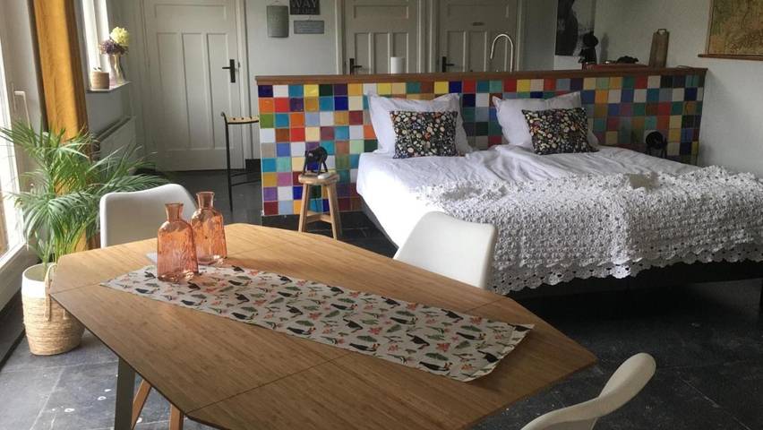 Vakantiehuis voor 4 personen, with Terras and Tuin as well as Uitzicht in Waalwijk