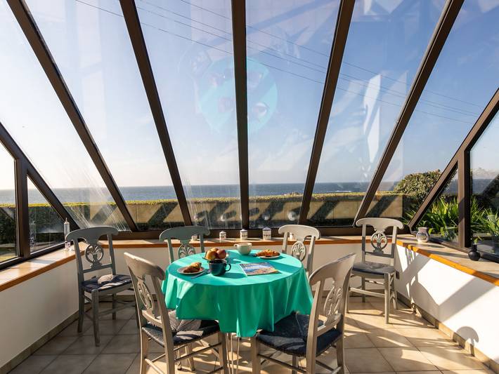 Location de vacances pour 6 personnes, avec terrasse et jardin à Plouescat - 4