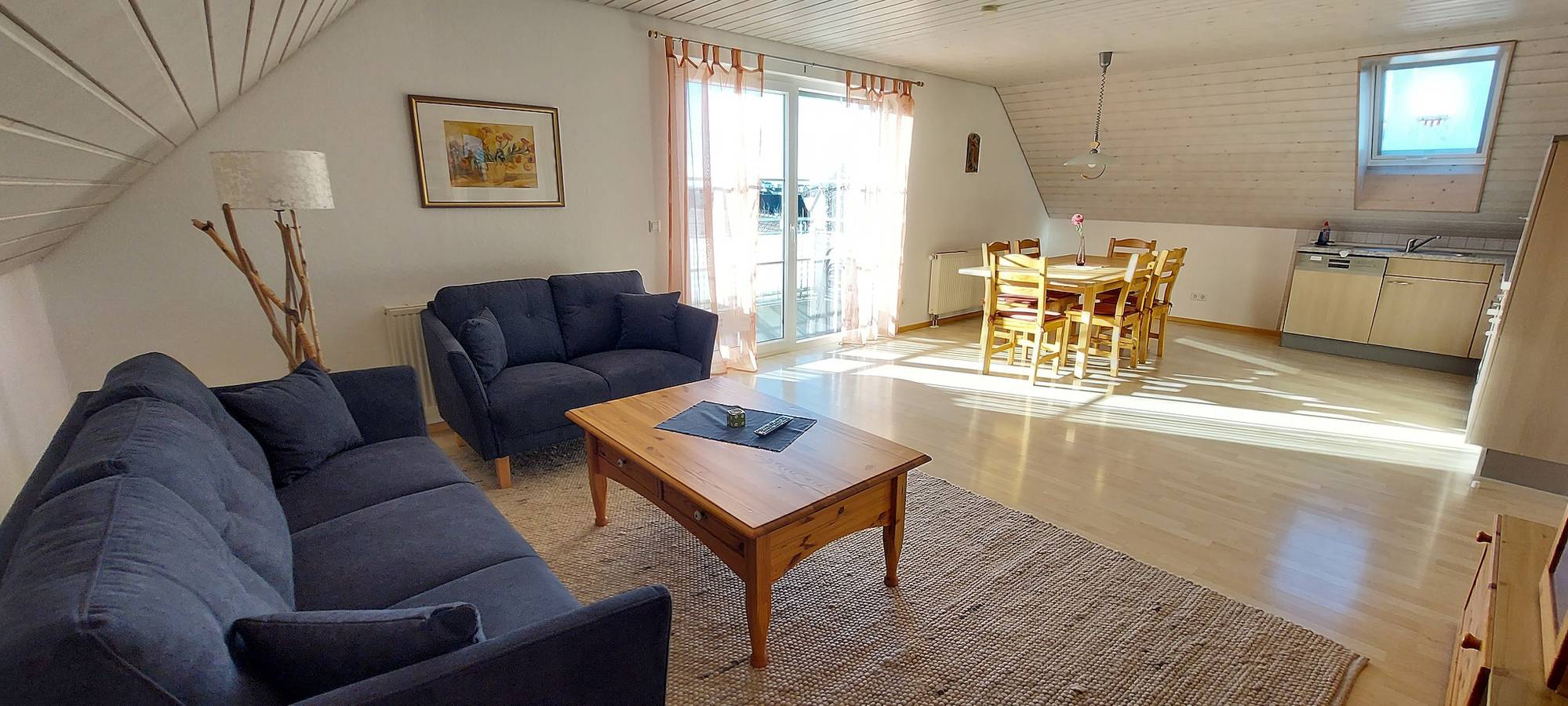 Ganze Ferienwohnung, Ferienwohnungen Haus Riether - Ferienwohnung 4: 3 Zimmer, 87 qm in Friedrichshafen, Region Bodensee-Oberschwaben