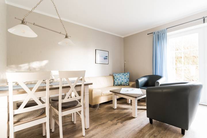 Ferienwohnung für 4 Personen, mit Terrasse und Garten in Staberdorf - 2