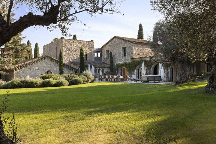 Villa pour 12 personnes, avec Terrasse et Jardin à Vallauris