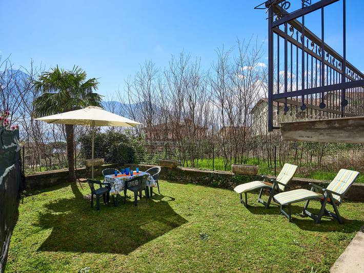 Ferienhaus für 4 Personen, mit Seeblick und Garten sowie Balkon am Comer See - 2
