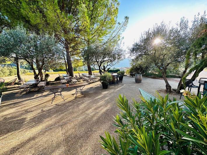 Hôtel pour 2 personnes, avec terrasse ainsi que jardin et piscine à Entrechaux - 4