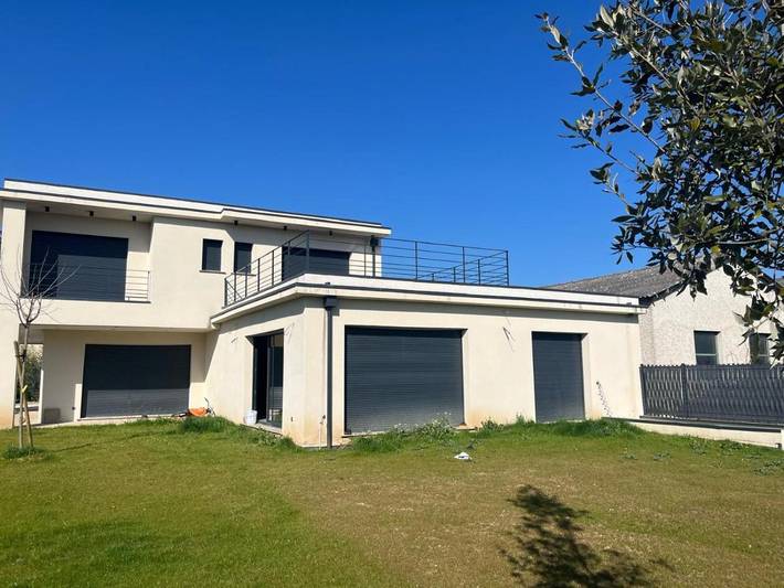 Location de vacances pour 6 personnes, avec Balcon et Terrasse à Brindas - 3