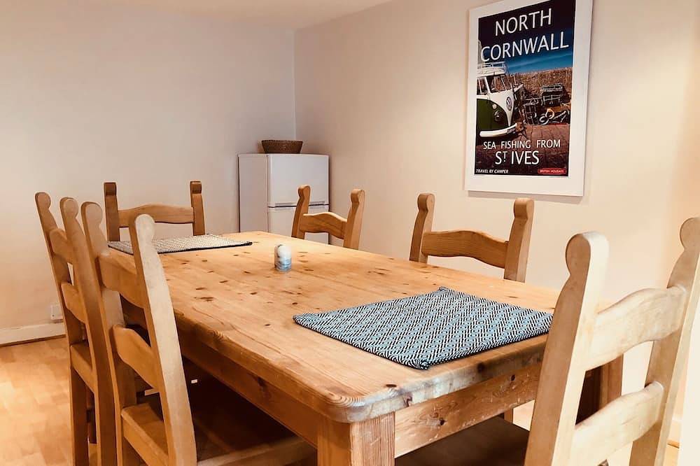 Entire apartment, Large central Falmouth apartment with views. Top rated in Falmouth (Cornwall), Cornwall