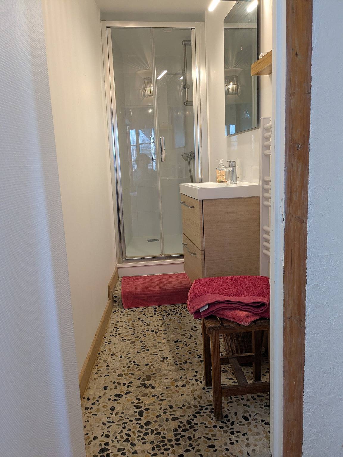 Gite La Casa de las Tortugas a 5 km de Nantes in Saint-Sébastien-sur-Loire, Nantes region