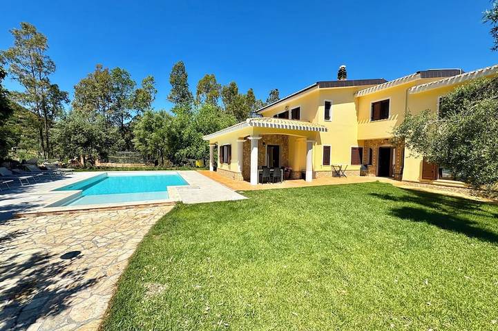 Appartamento intero, " Villa with Pool Comfort " in Jerzu, Barbagia