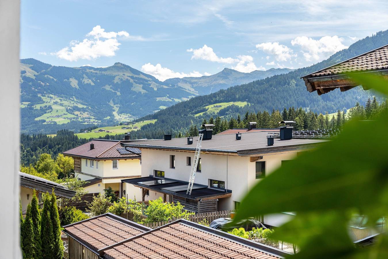 Zimmer '06' mit Bergblick, Gemeinschaftsterrasse und Wi-Fi in Hopfgarten im Brixental, Kaisergebirge
