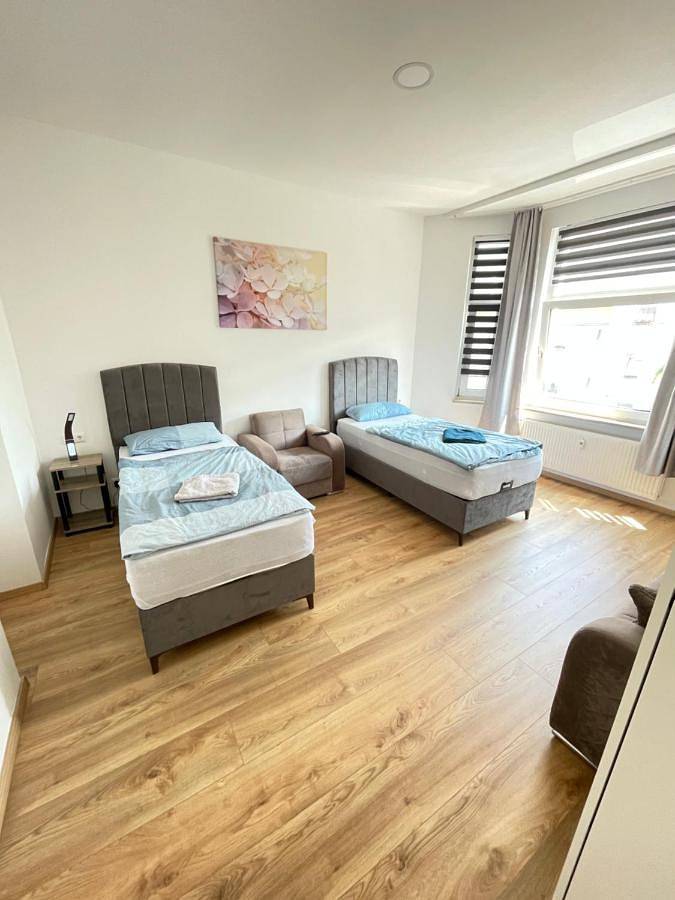 Ferienwohnung für 7 Personen, mit Balkon und Terrasse sowie Garten und Ausblick in Zeche Zollverein