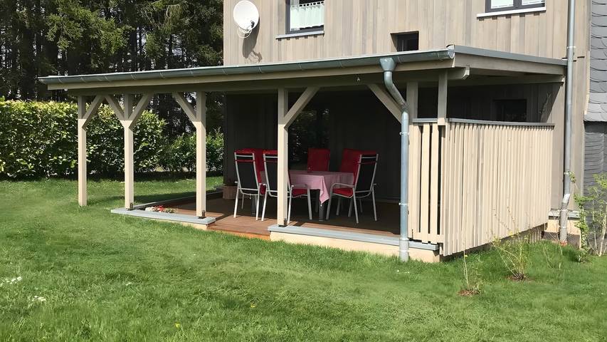Ferienhaus für 6 Personen, mit Garten und Sauna in Hellenthal