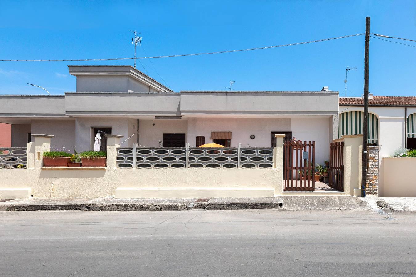 Appartamento intero, Villino La Lola by Barbarhouse in Melendugno, Provincia di Lecce