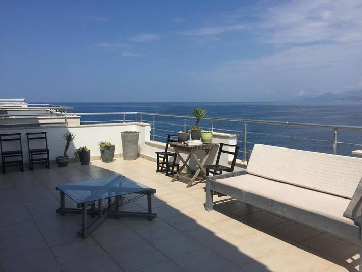 Villa für 15 Personen, mit Balkon und Whirlpool sowie Terrasse und Garten in Montenegro - 4