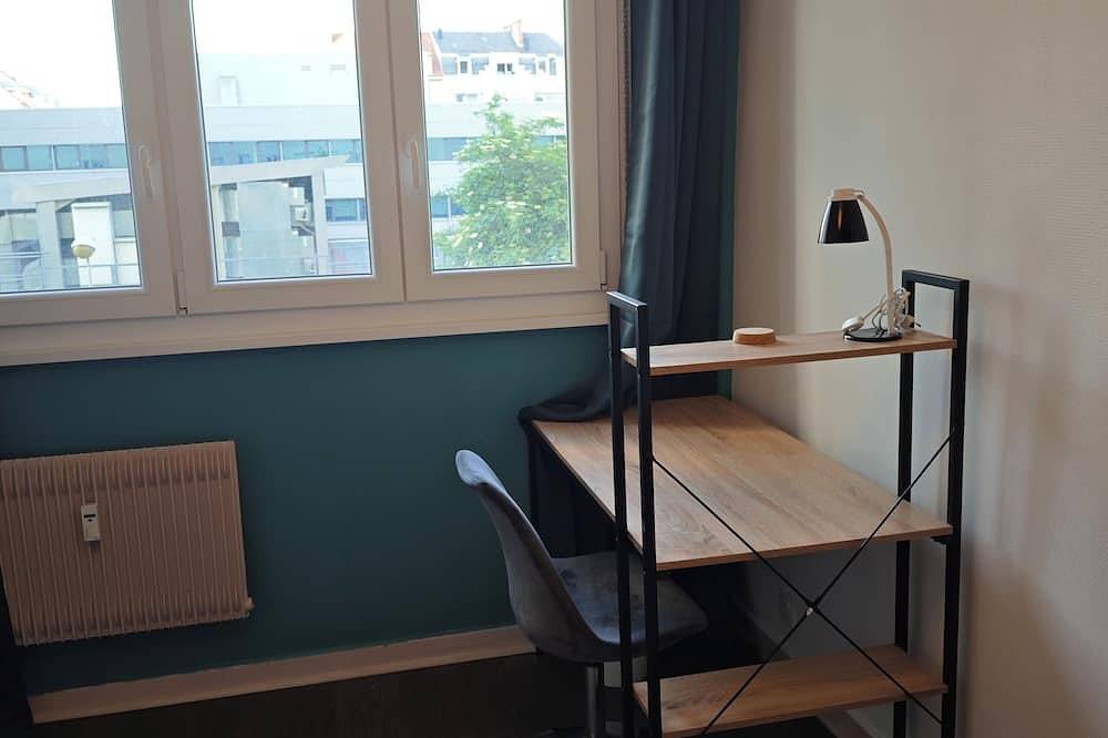 Entire apartment, Rooms Mulhouse hyper center Double beds in Mulhouse, Mulhouse region