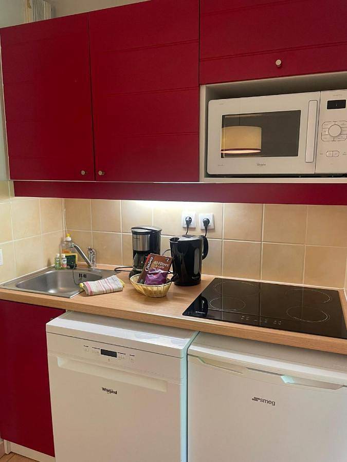 Appartement entier, One-Bedroom Apartment in Monflanquin, Région de Villeneuve-sur-Lot