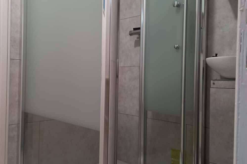 Entire apartment, Nice apartment with balcony and sea view in Bray-Dunes, Flanders Dune Coast