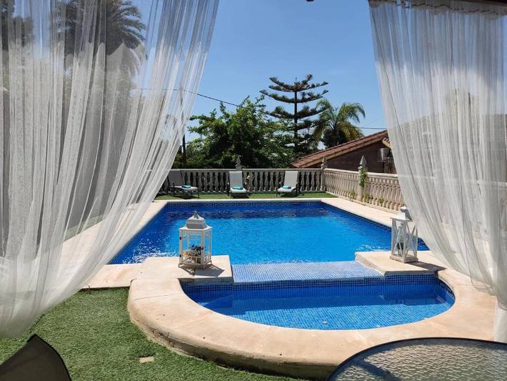 Casa rural para 9 personas, con piscina además de vistas y jardín, Familias con niños en Elche - 3