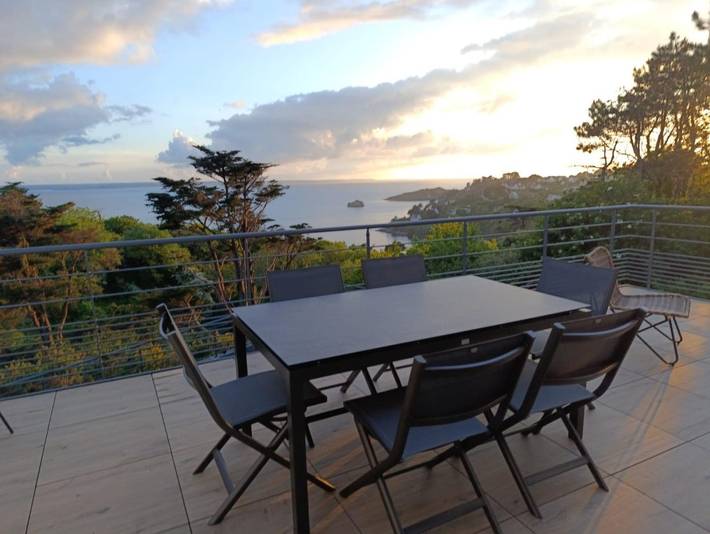 Gîte pour 5 personnes, avec jardin et vue à Trébeurden - 4