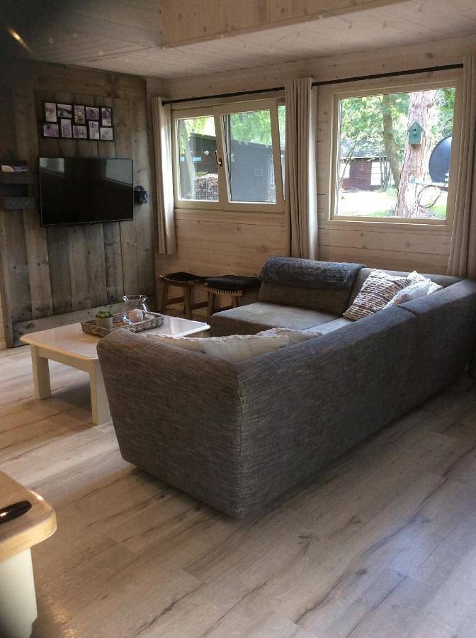 Camping pour 6 personnes avec terrasse in Zutendaal, Région de Hasselt