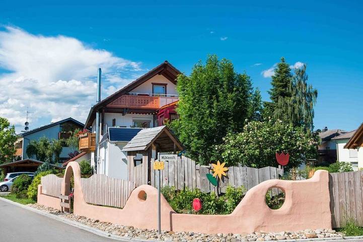 Ferienwohnung für 4 Personen, mit Balkon und Garten in Friedenweiler