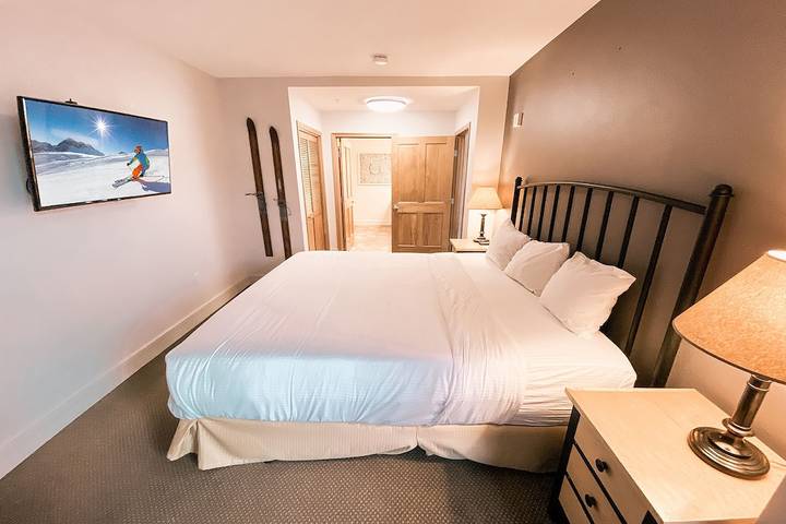 Vacation rental for 6 people, with balcony and sauna as well as hot tub in Keystone