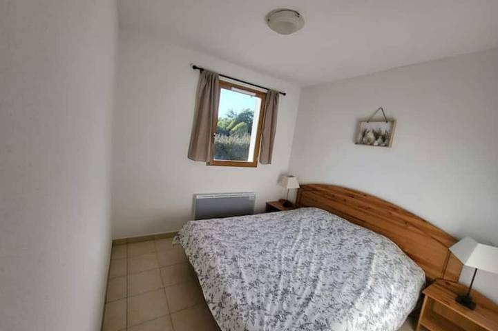 Gîte pour 4 personnes, avec piscine et terrasse à Montbrun-les-Bains - 2