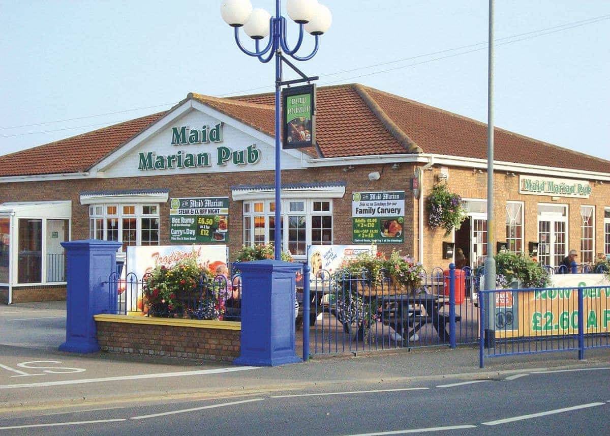 Beech Deluxe (Pet Friendly) in Chapel St. Leonards, Lincolnshire