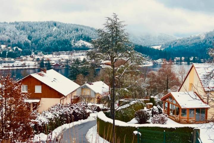Ferienwohnung für 6 Personen, mit Terrasse und Pool sowie Seeblick in Gérardmer - 4
