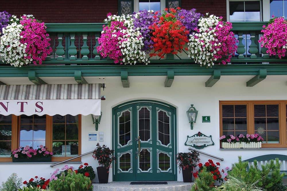 Ganze Wohnung, Nr. 6 Apartment - Gästehaus - Apart Braito in Grän, Allgäuer Alpen (Österreich)