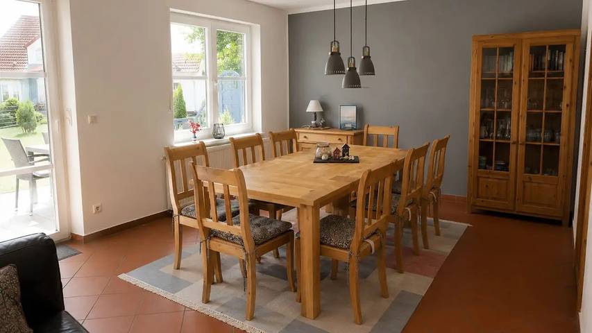 Ferienhaus für 9 Personen, mit Garten in Garz/Rügen