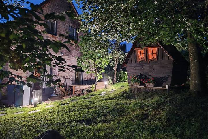 Gîte pour 6 personnes, avec jardin et terrasse