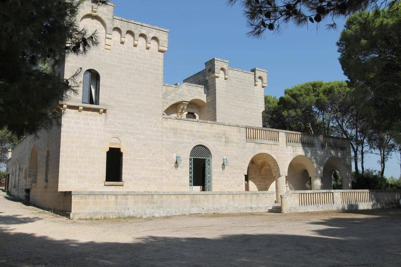 Villa with Private Pool in Grottaglie, Tarent Provinz