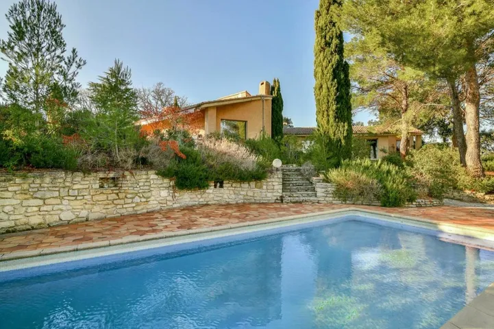 Chalet para 12 personas, con piscina además de jardín y vistas - 1