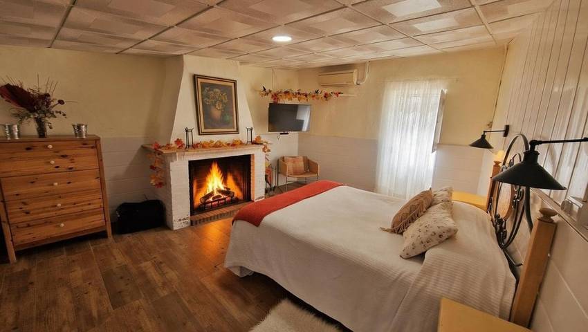 Casa rural para 9 personas, con Terraza además de Jardín y Piscina en Cala