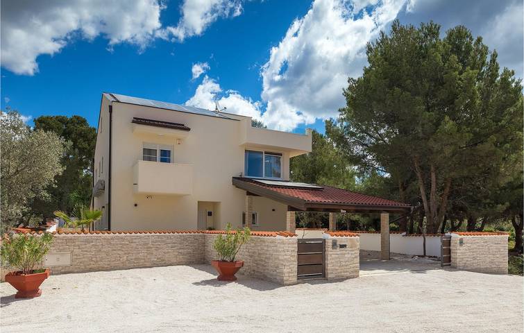 Ferienhaus für 10 Personen, mit Sauna und Whirlpool in Fazana